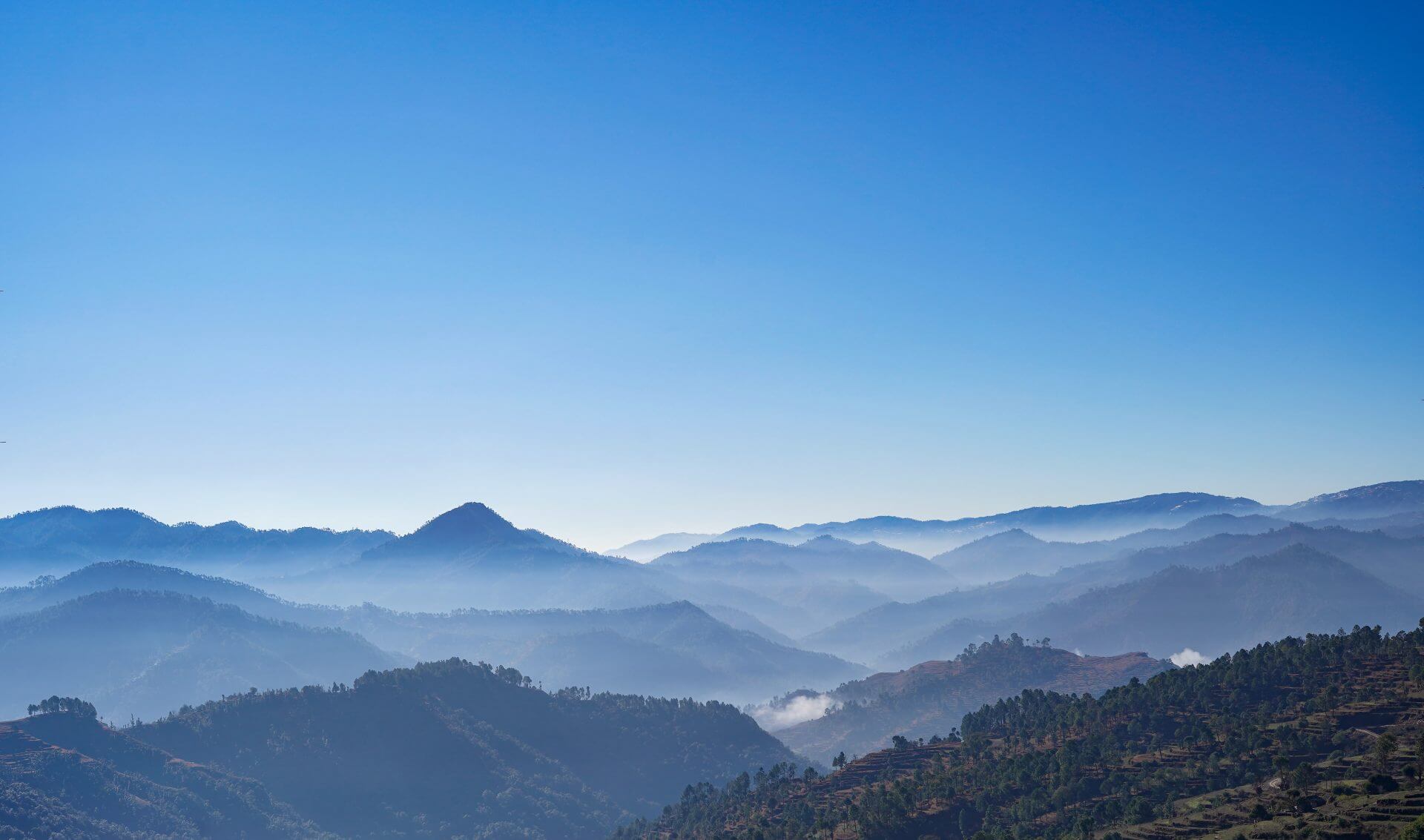 blue mountain range